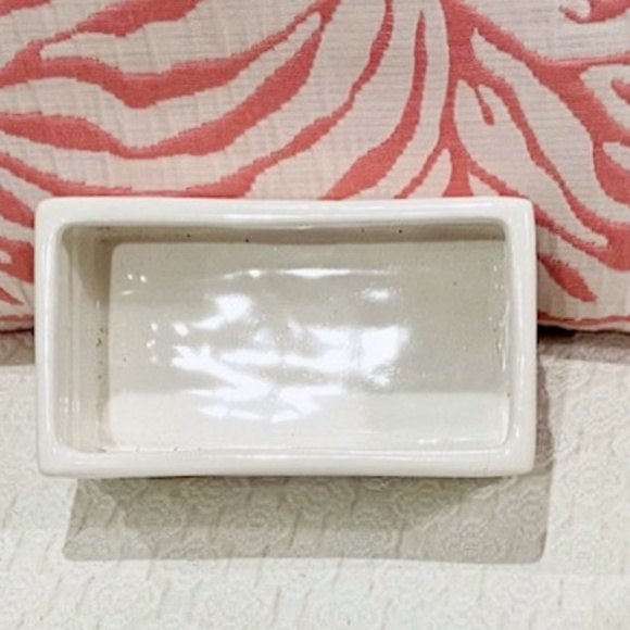 O9-BUNDLE ONLY-Vintage White Stoneware Vessel Container Trinket Dish - Picture 5 of 8